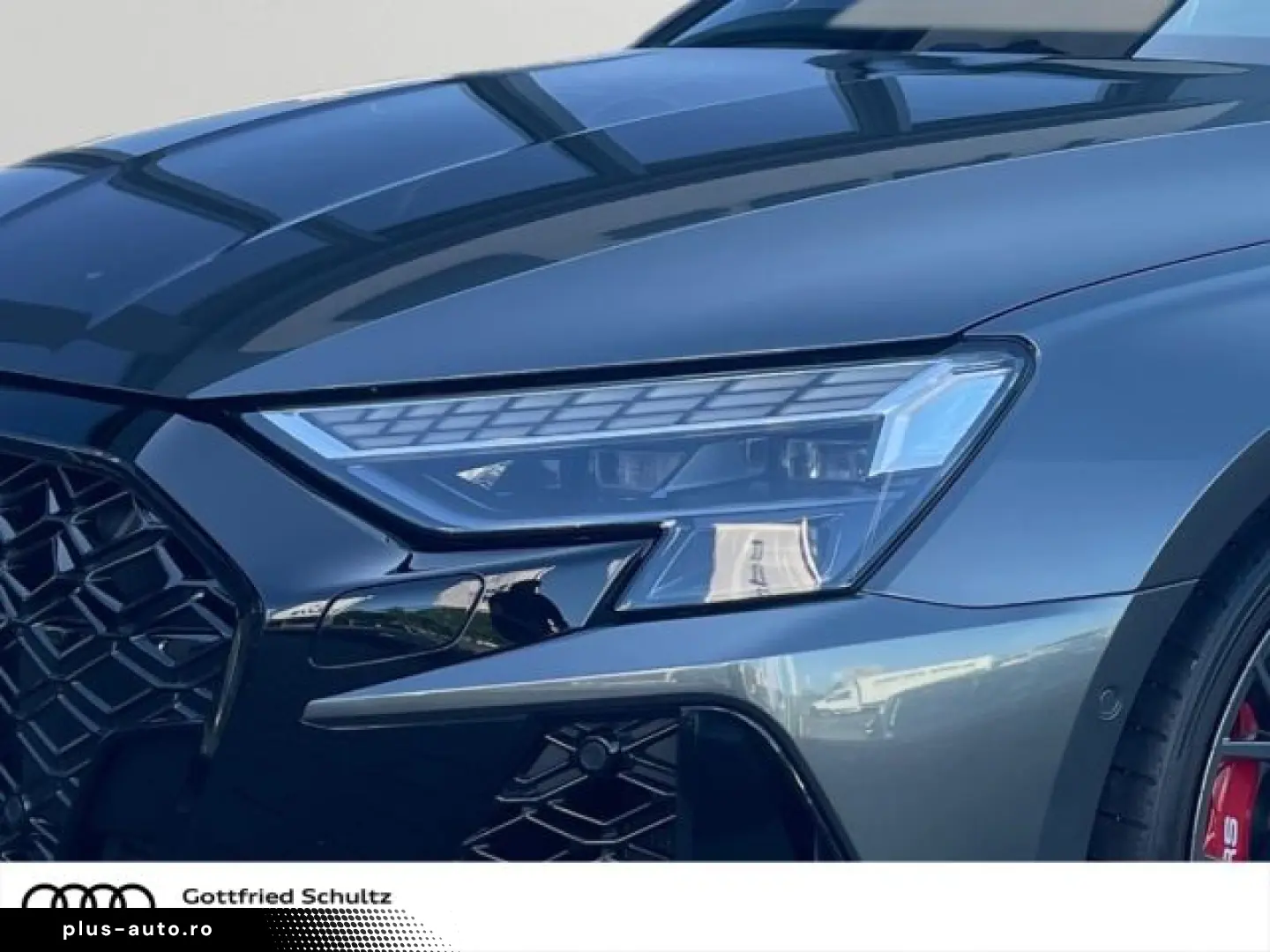 AUDI RS3 Sportback quattro 294(400) kW(PS) S tronic