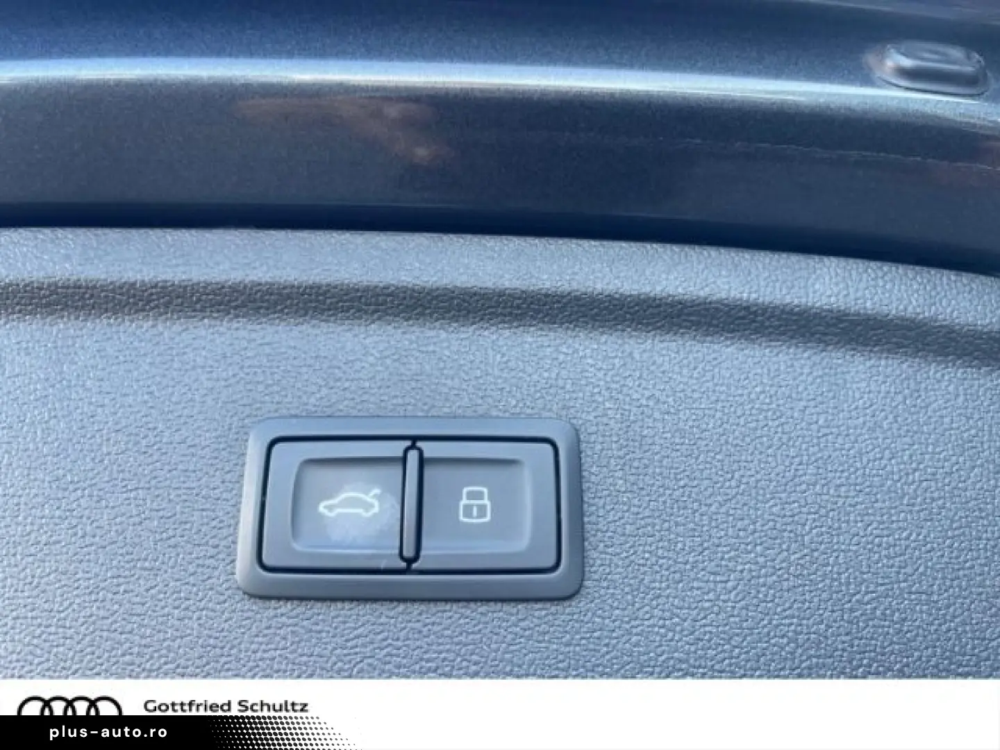 AUDI RS3 Sportback quattro 294(400) kW(PS) S tronic