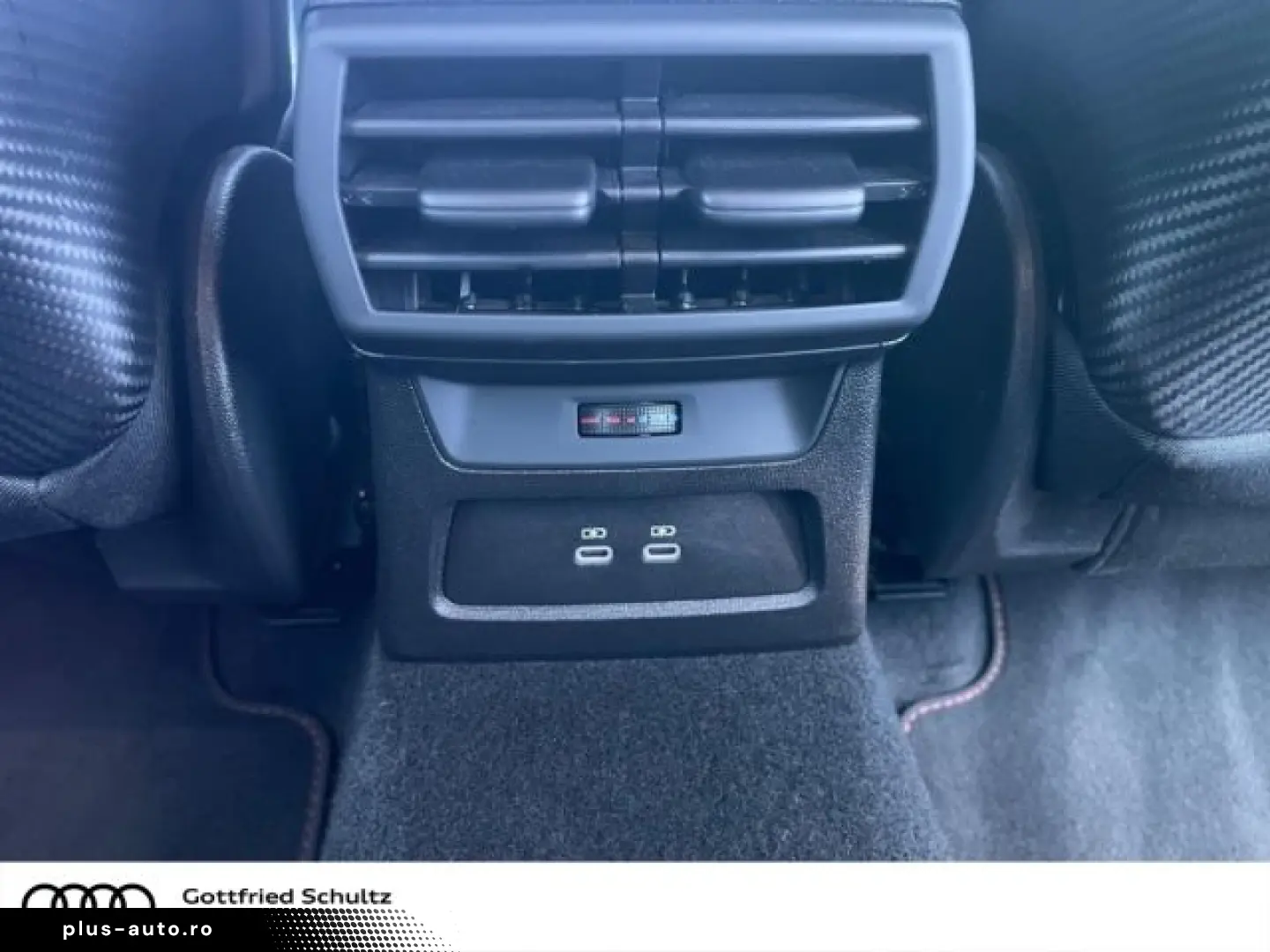 AUDI RS3 Sportback quattro 294(400) kW(PS) S tronic
