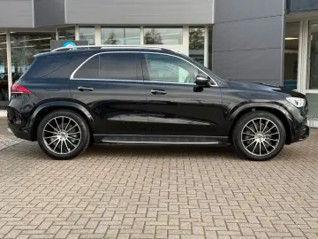 MERCEDES-BENZ GLE 450 4Matic AMG Line Burmester 360 LED Navi