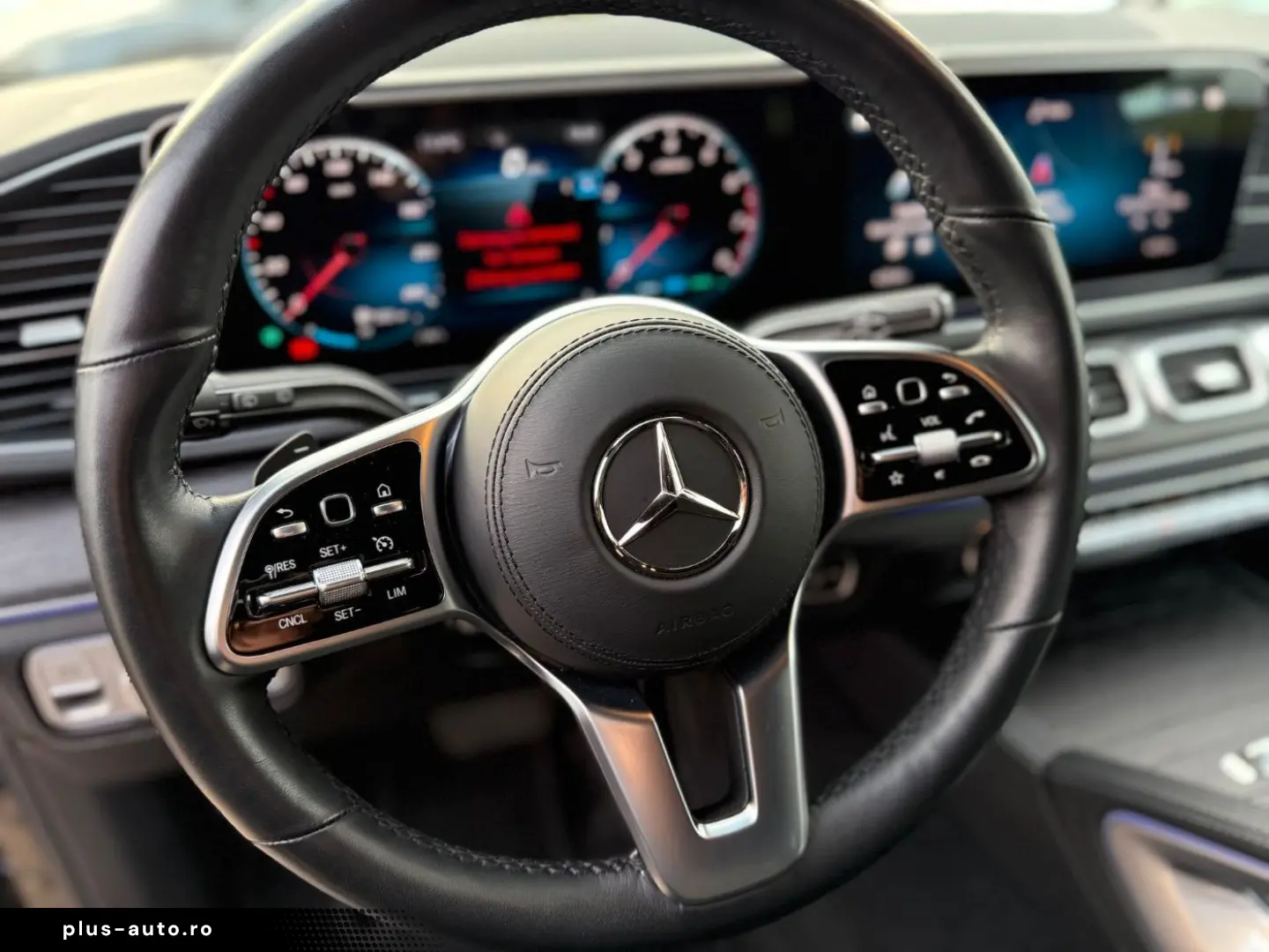 MERCEDES-BENZ GLE 450 4Matic AMG Line Burmester 360 LED Navi