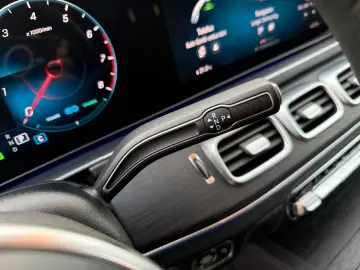 MERCEDES-BENZ GLE 450 4Matic AMG Line Burmester 360 LED Navi