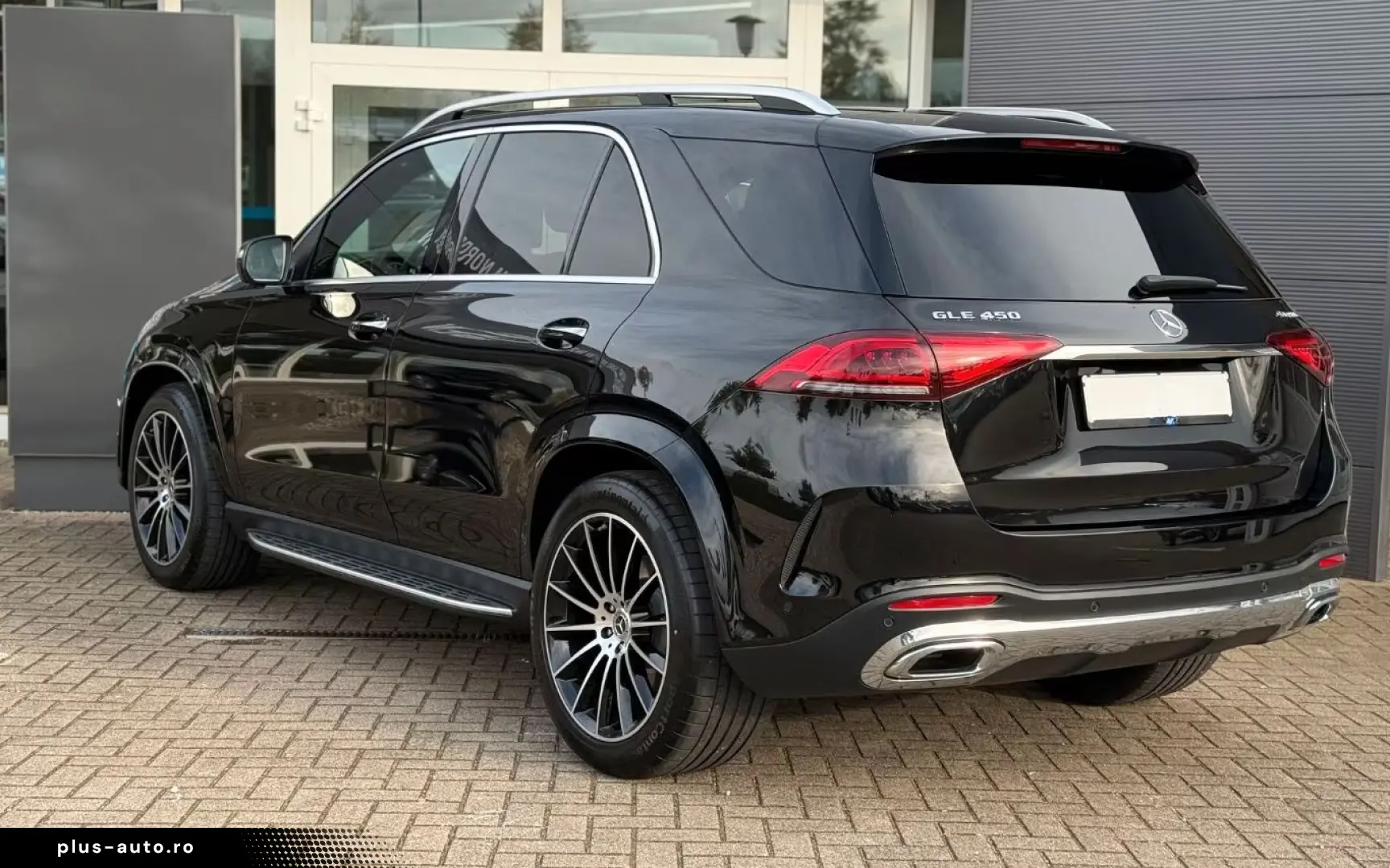 MERCEDES-BENZ GLE 450 4Matic AMG Line Burmester 360 LED Navi