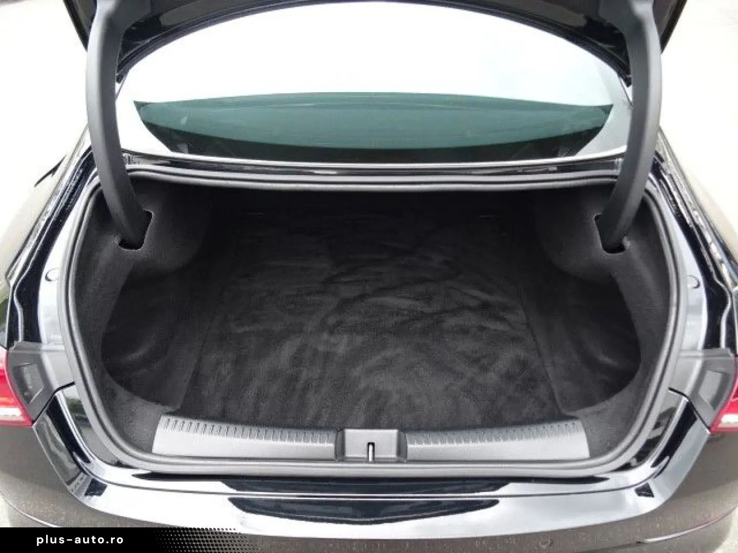 MERCEDES-BENZ CLA 180 2.0d LED  KAMERA