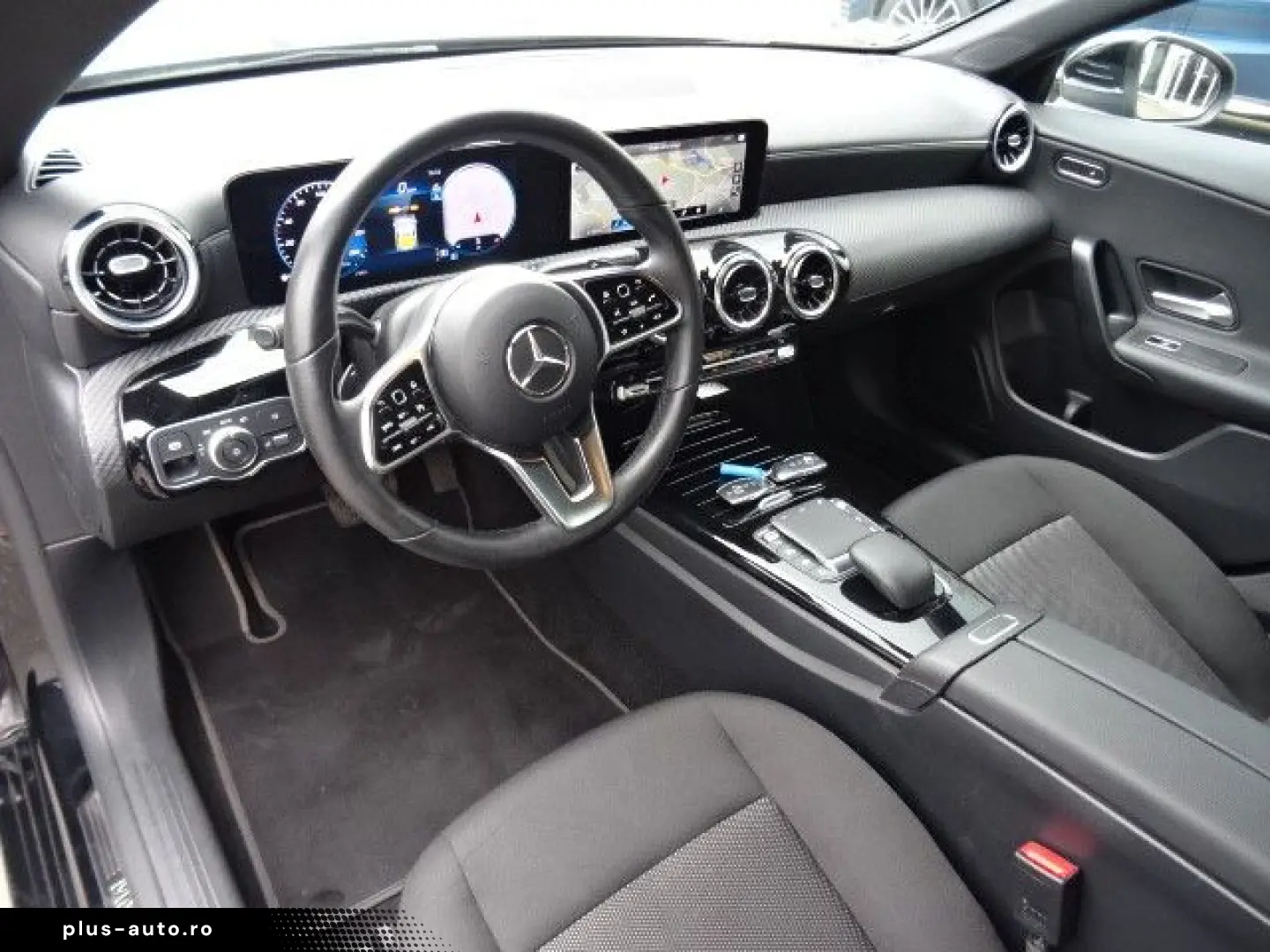MERCEDES-BENZ CLA 180 2.0d LED  KAMERA