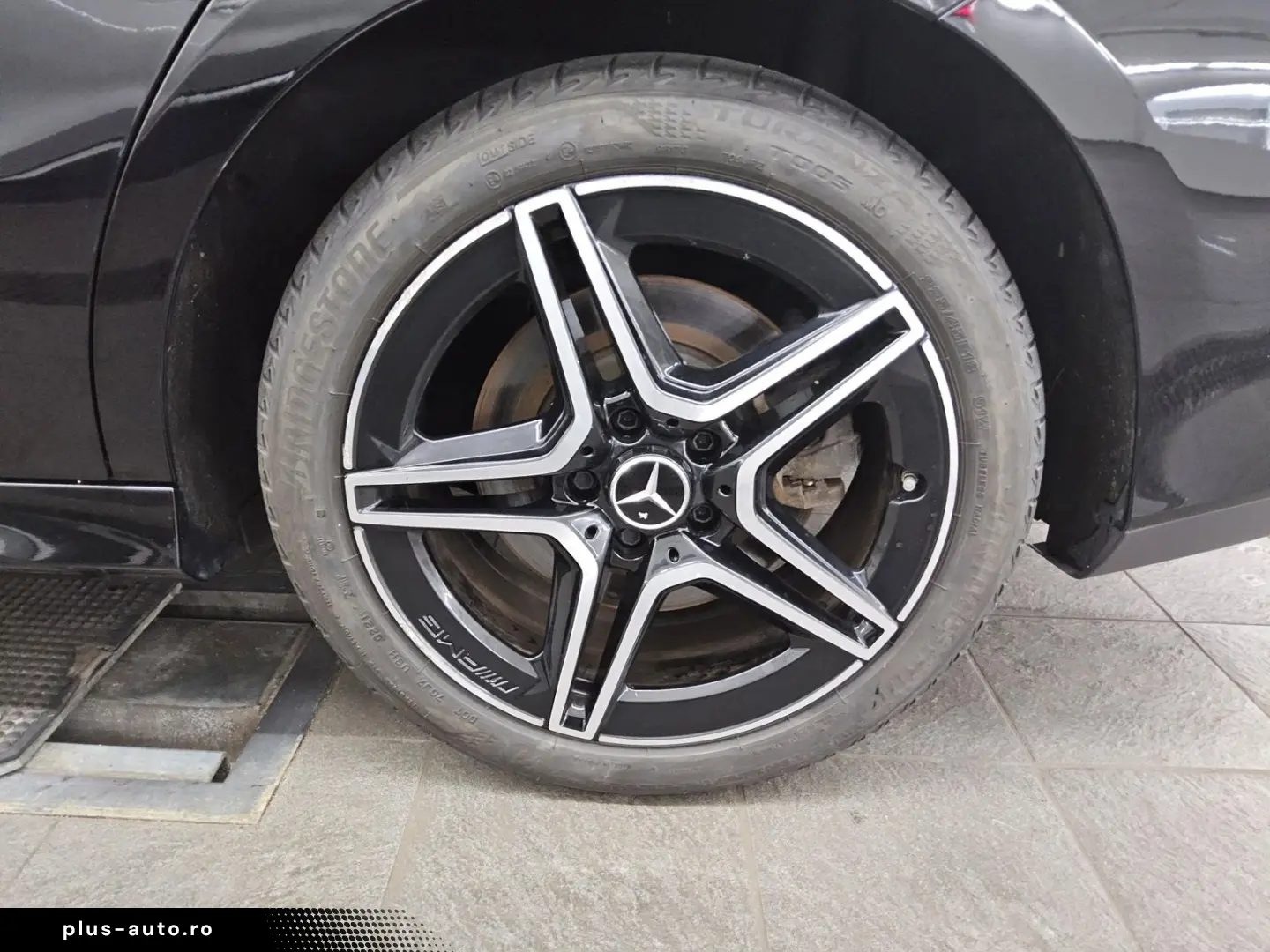 MERCEDES-BENZ CLA 250 e AMG-Line Night
