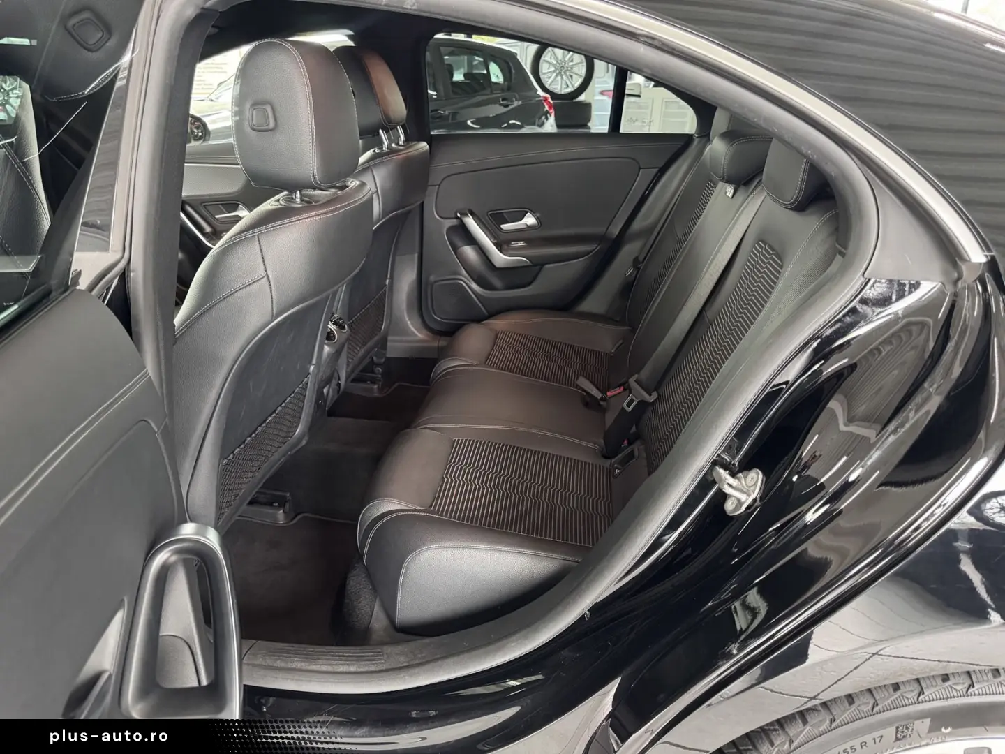 MERCEDES-BENZ CLA 180 Luxury DCT Kamera Navi LED