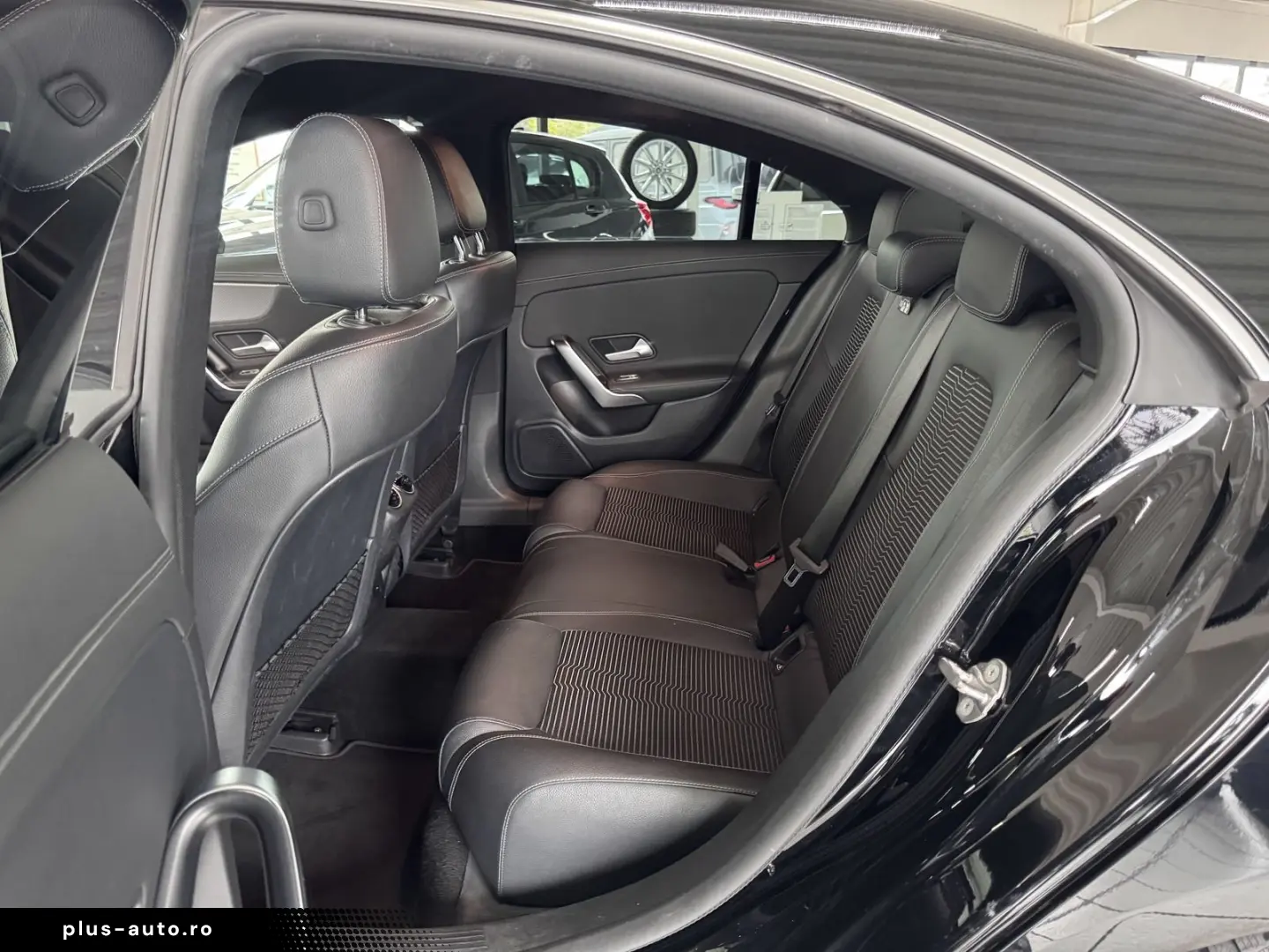 MERCEDES-BENZ CLA 180 Luxury DCT Kamera Navi LED