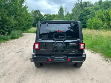 JEEP Wrangler 2.0 T-GDi Unlimited Sahara Automatik