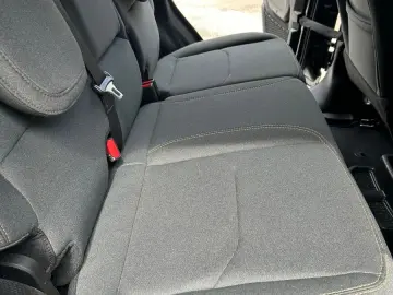 JEEP Wrangler 2.0 T-GDi Unlimited Sahara Automatik