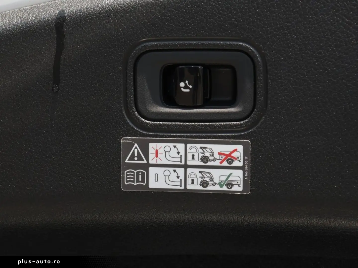 MERCEDES-BENZ CLE 300 e AMG-Sport Pano AHK DIGITAL M&hellip;