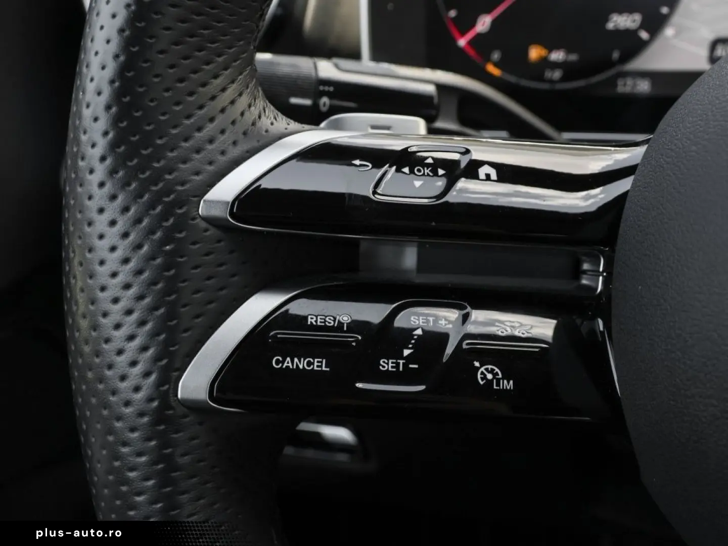 MERCEDES-BENZ CLE 300 e AMG-Sport Pano AHK DIGITAL M&hellip;