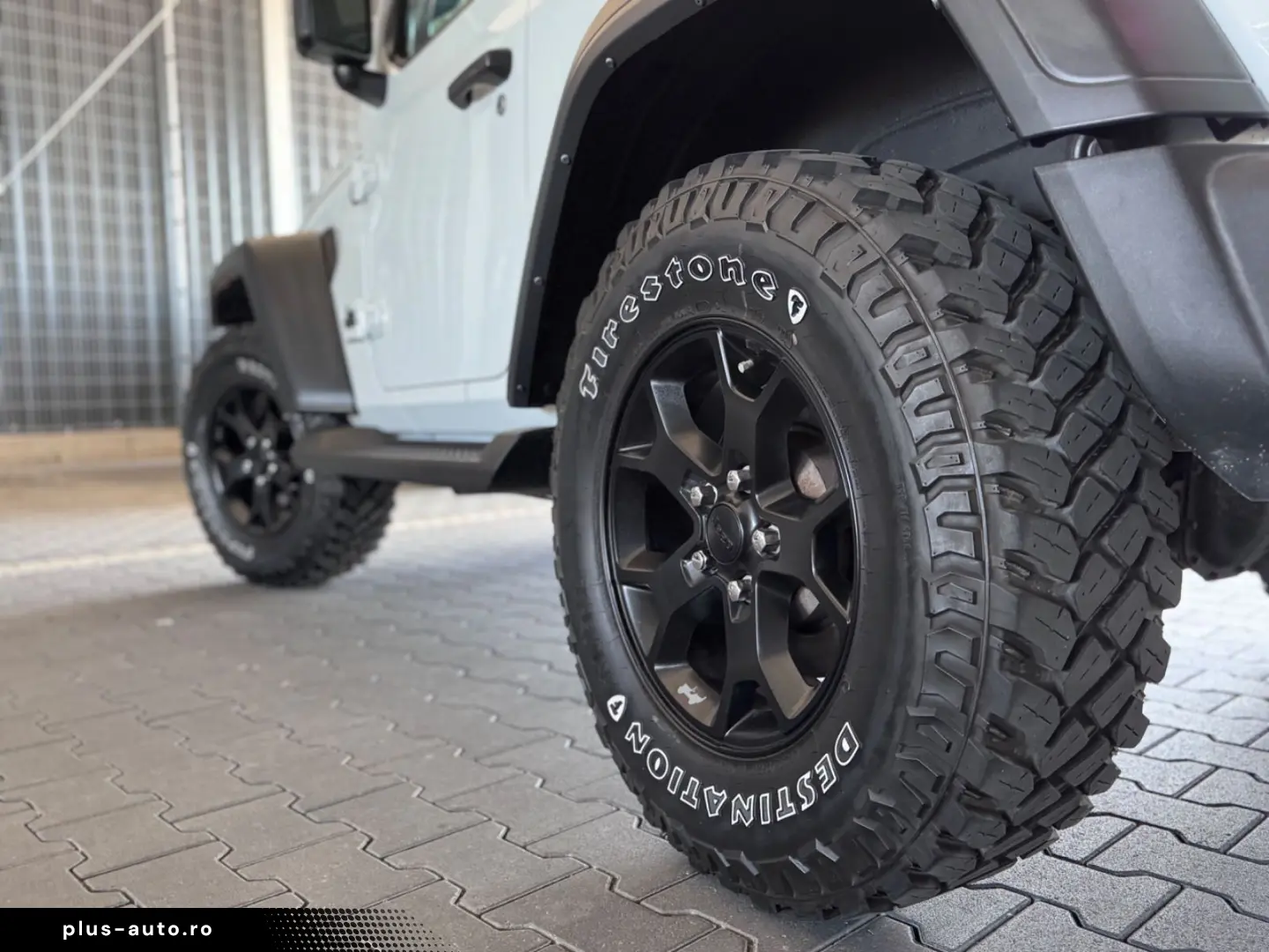 JEEP Wrangler Willys MY23  Keyless Carplay Sound LED