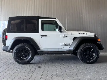 JEEP Wrangler Willys MY23  Keyless Carplay Sound LED