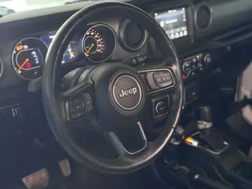 JEEP Wrangler Willys MY23  Keyless Carplay Sound LED