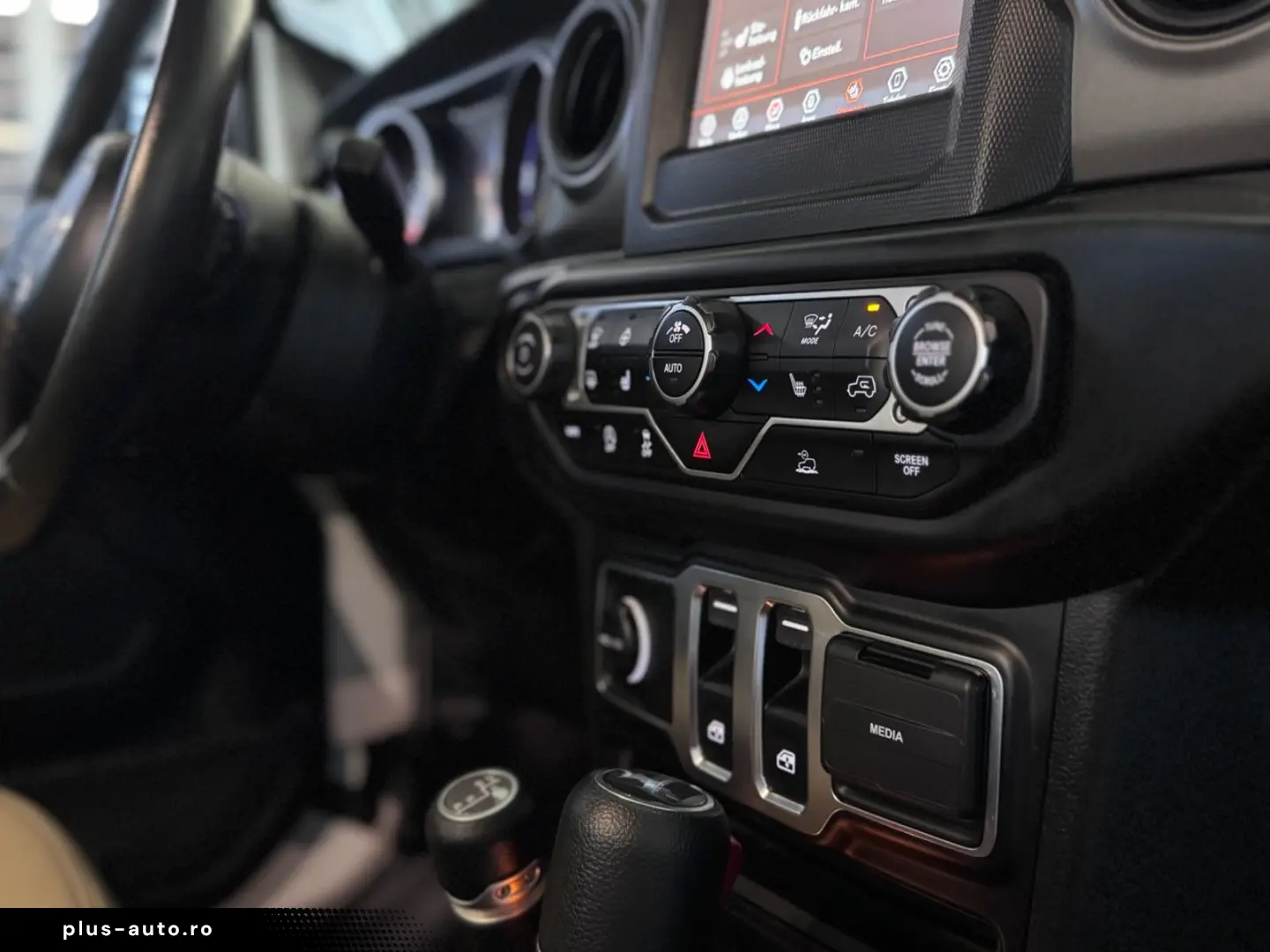 JEEP Wrangler Willys MY23  Keyless Carplay Sound LED