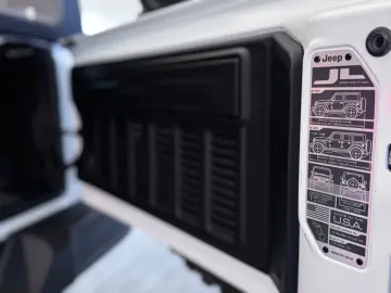JEEP Wrangler Willys MY23  Keyless Carplay Sound LED