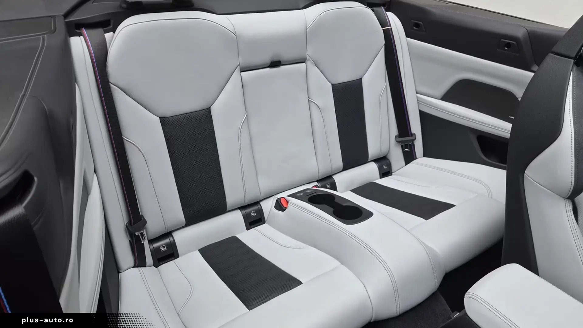 BMW M4 xDrive Comp. Convertible seat vent ACC 360  carbon
