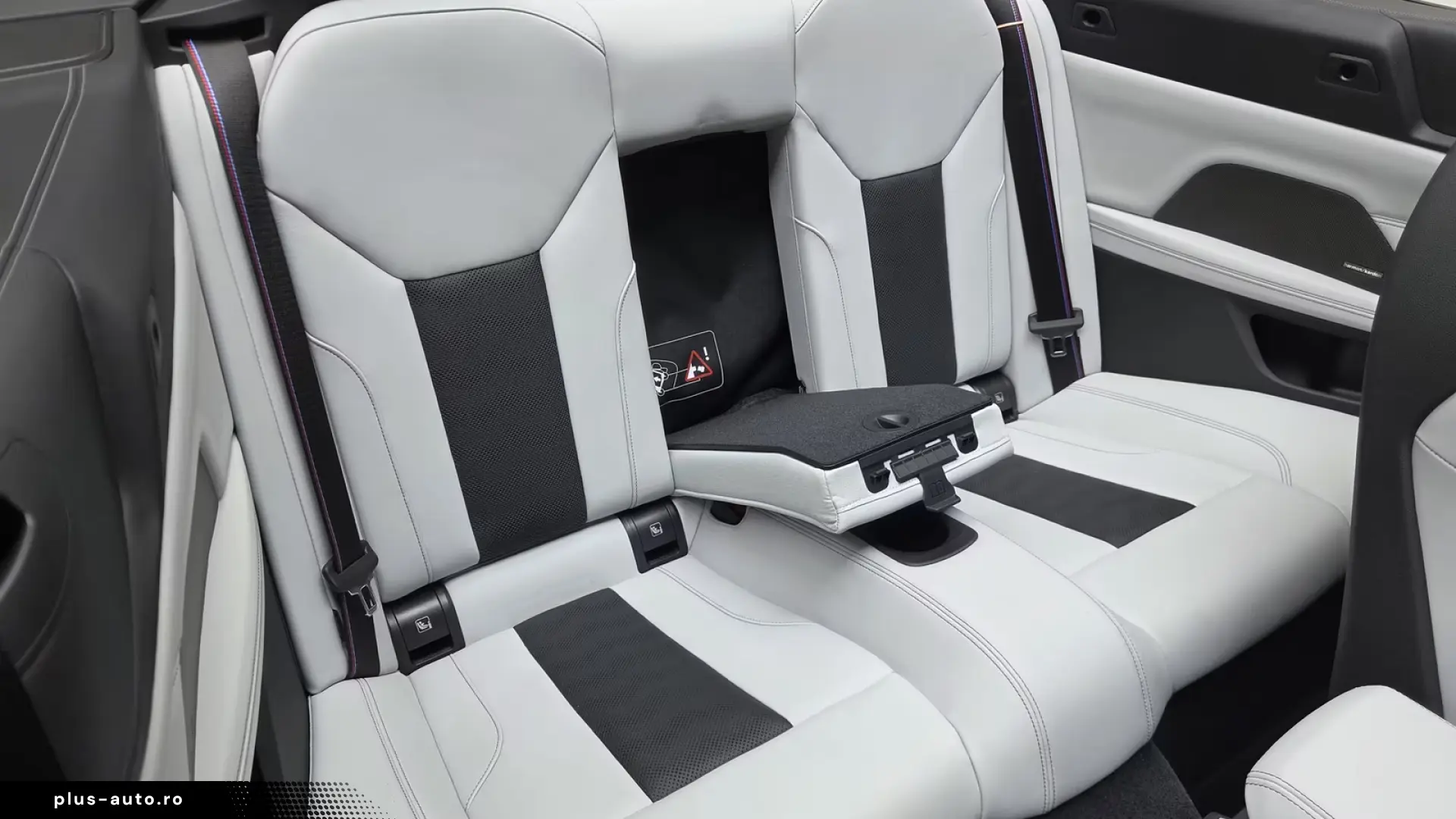 BMW M4 xDrive Comp. Convertible seat vent ACC 360  carbon
