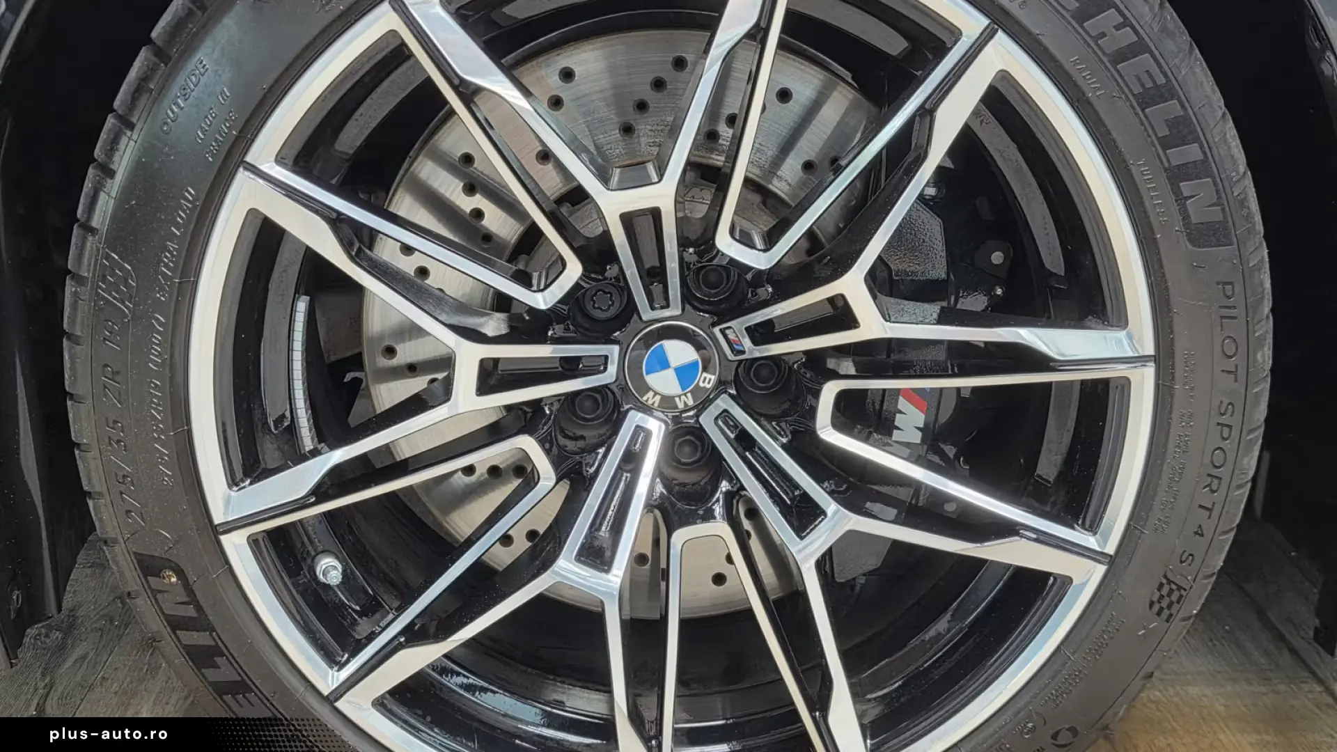 BMW M4 xDrive Comp. Convertible seat vent ACC 360  carbon