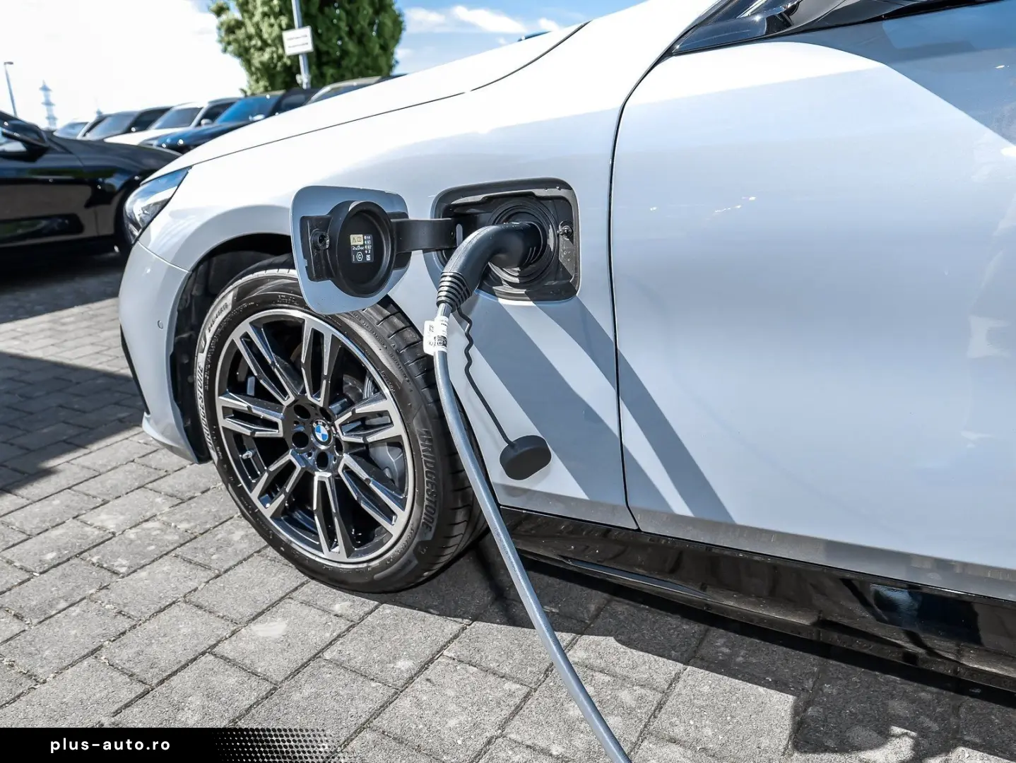 BMW 550e xDrive Touring M Sport HUD PANO ACC AHK LM