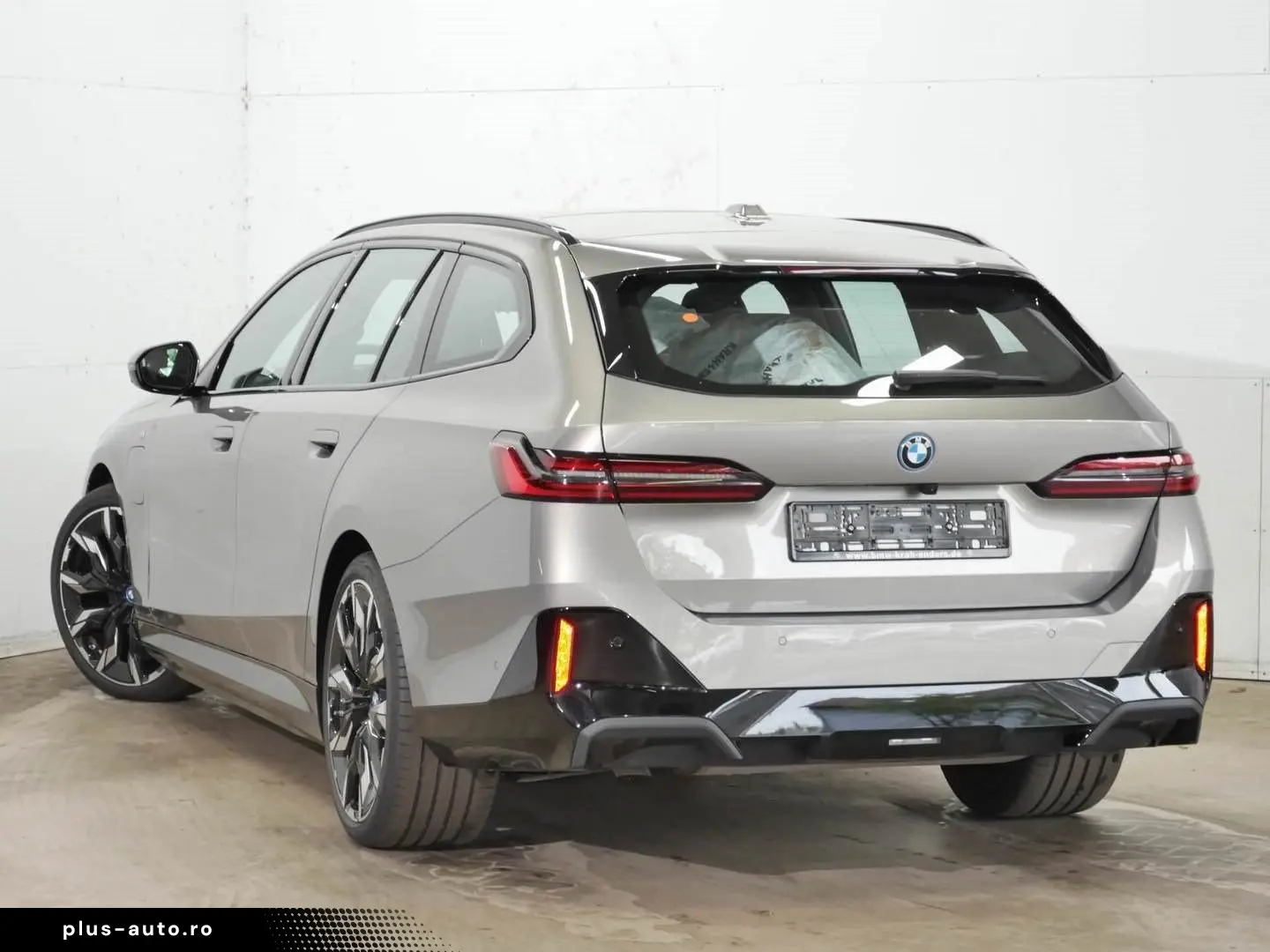 BMW 550e xDrive Touring M SPORTPAKET PRO 21 ALU PANO