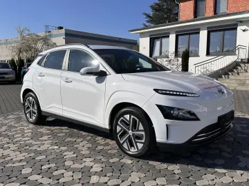 HYUNDAI Kona Elektro Select ACC SHZ LHZ CAM Smart-Link