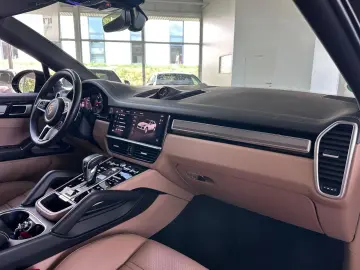 PORSCHE Cayenne S Coupe Platinum Edition ACC SAGA CHRONO
