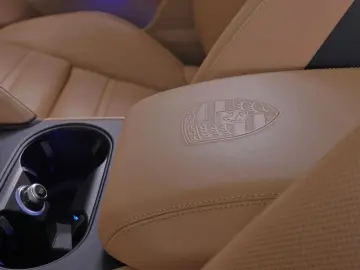 PORSCHE Cayenne Coupe S