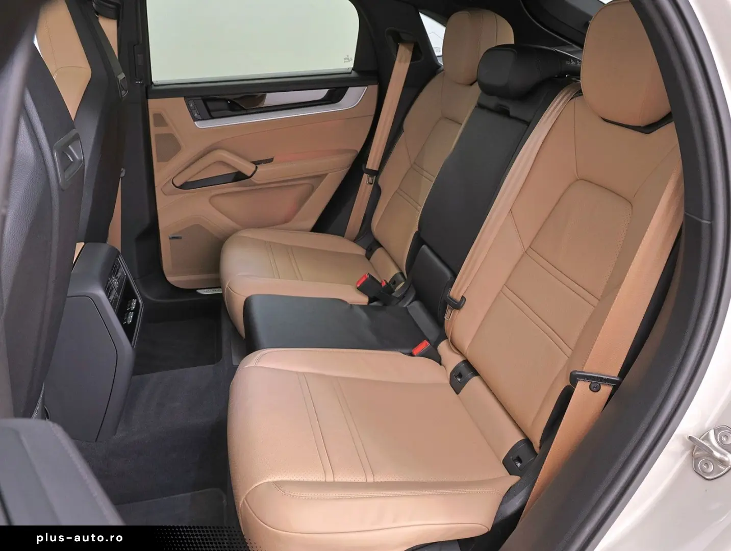 PORSCHE Cayenne Coupe S