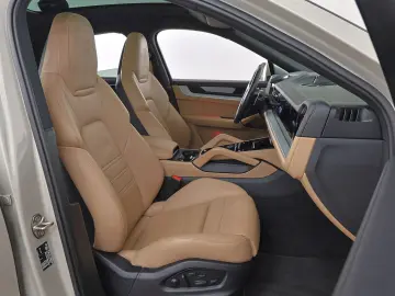 PORSCHE Cayenne Coupe S