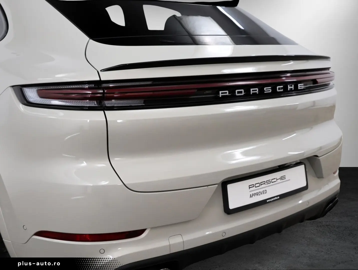 PORSCHE Cayenne Coupe S