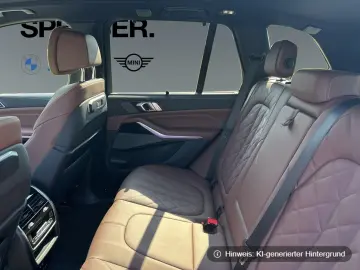 BMW X5 M60i xDrive