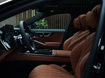 Mercedes-Benz S500L 4Matic AMG   Fond    Airmatic