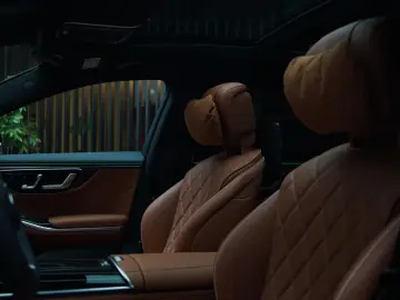 Mercedes-Benz S500L 4Matic AMG   Fond    Airmatic