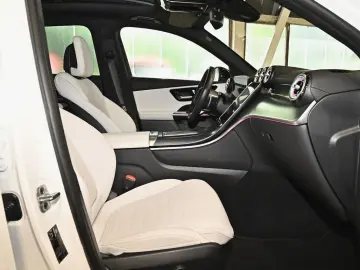 MERCEDES-BENZ GLC 300 4MATIC AMG Premium NIGHT AHK P…