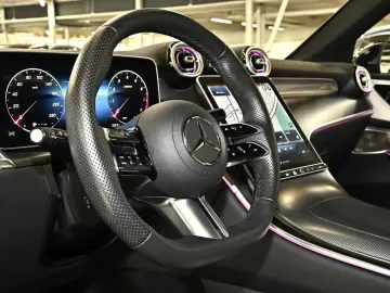 MERCEDES-BENZ GLC 300 4MATIC AMG Premium NIGHT AHK P…
