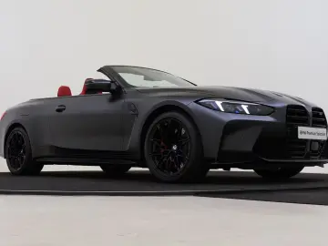 BMW M4 Cabrio xDrive High Executive Competition car