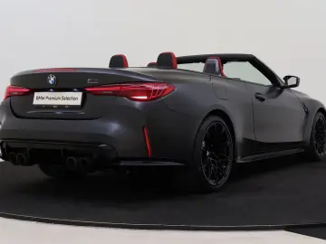 BMW M4 Cabrio xDrive High Executive Competition car