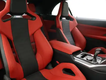 BMW M4 Cabrio xDrive High Executive Competition car