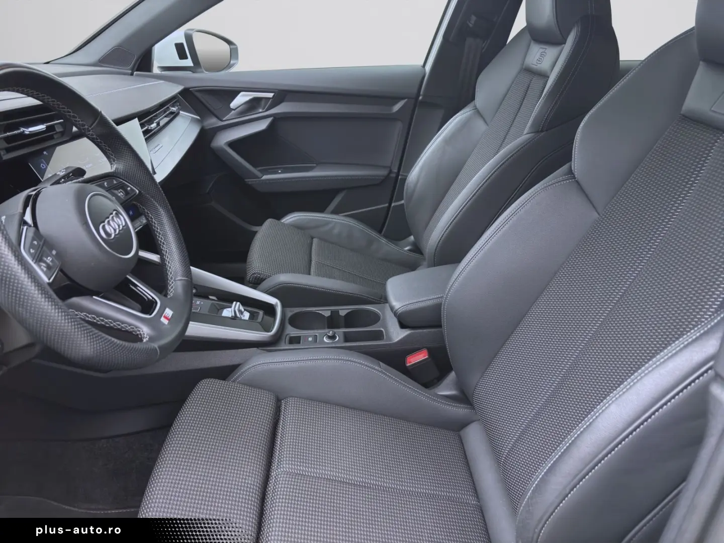 AUDI A3 Limousine 30 TDI ADVANCED NAVI KAMERA HuD SIT