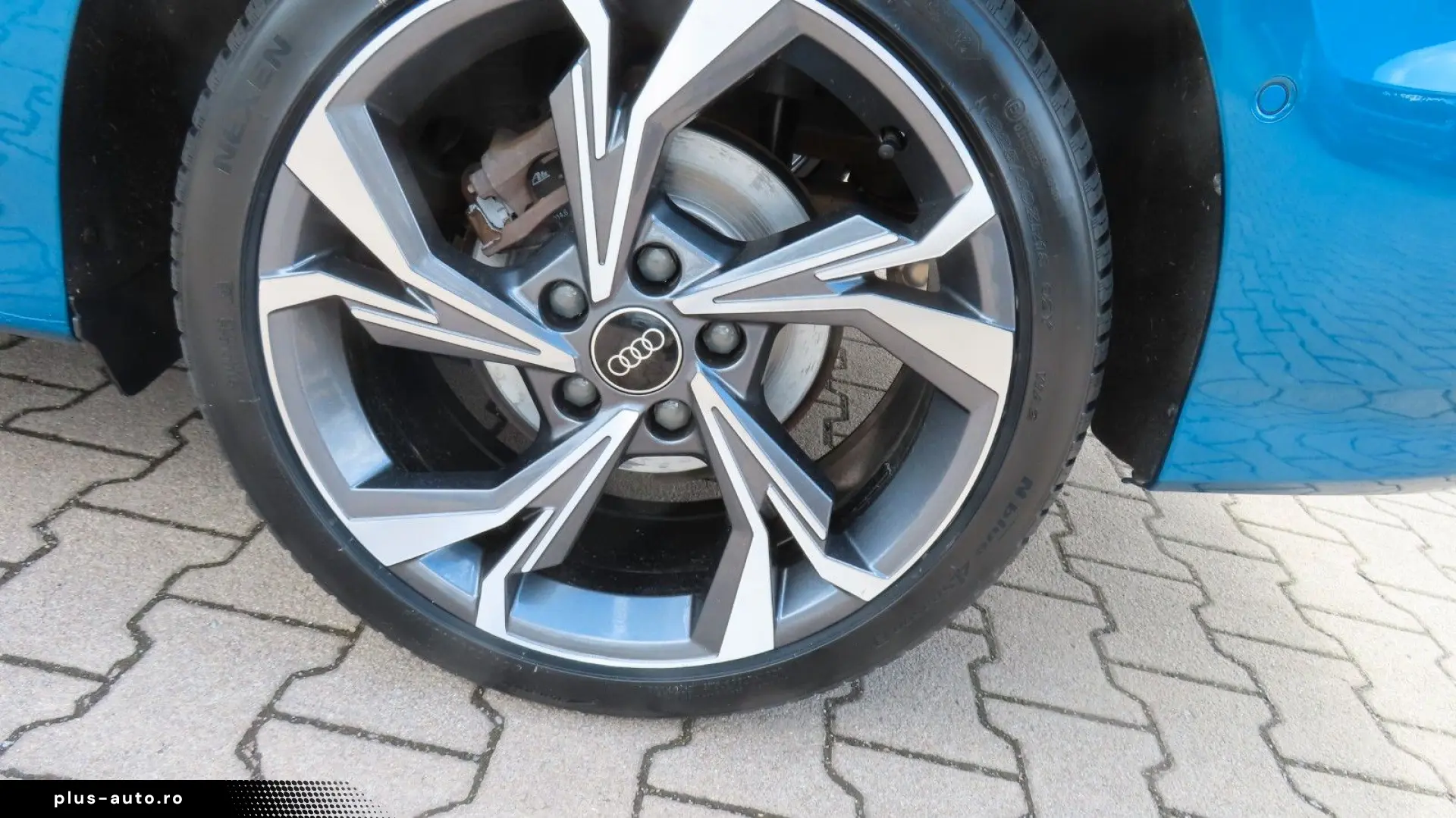 AUDI A3 30 TFSI Limo S-Tronic. Advanced
