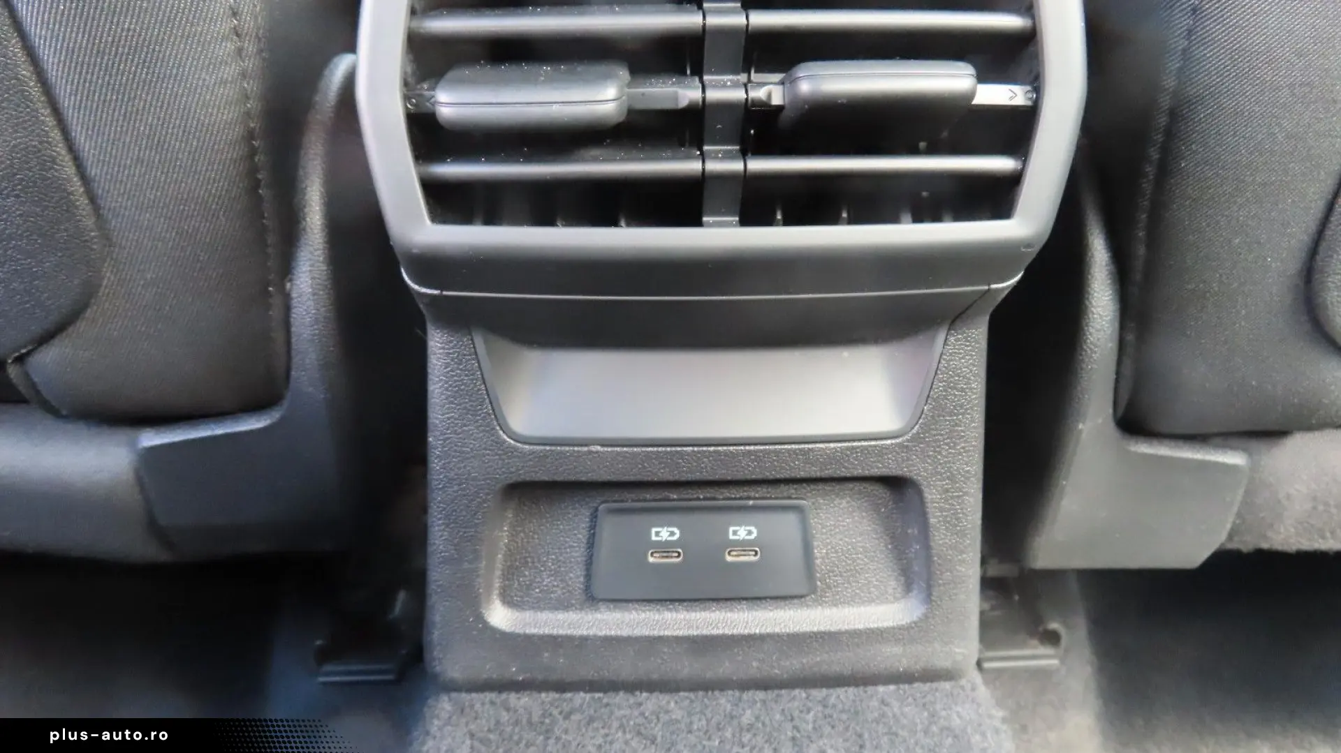 AUDI A3 30 TFSI Limo S-Tronic. Advanced