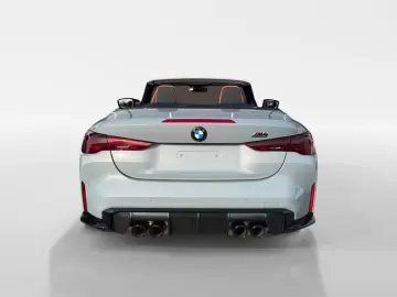 BMW M4 Competition Cabrio M Dirver's Package