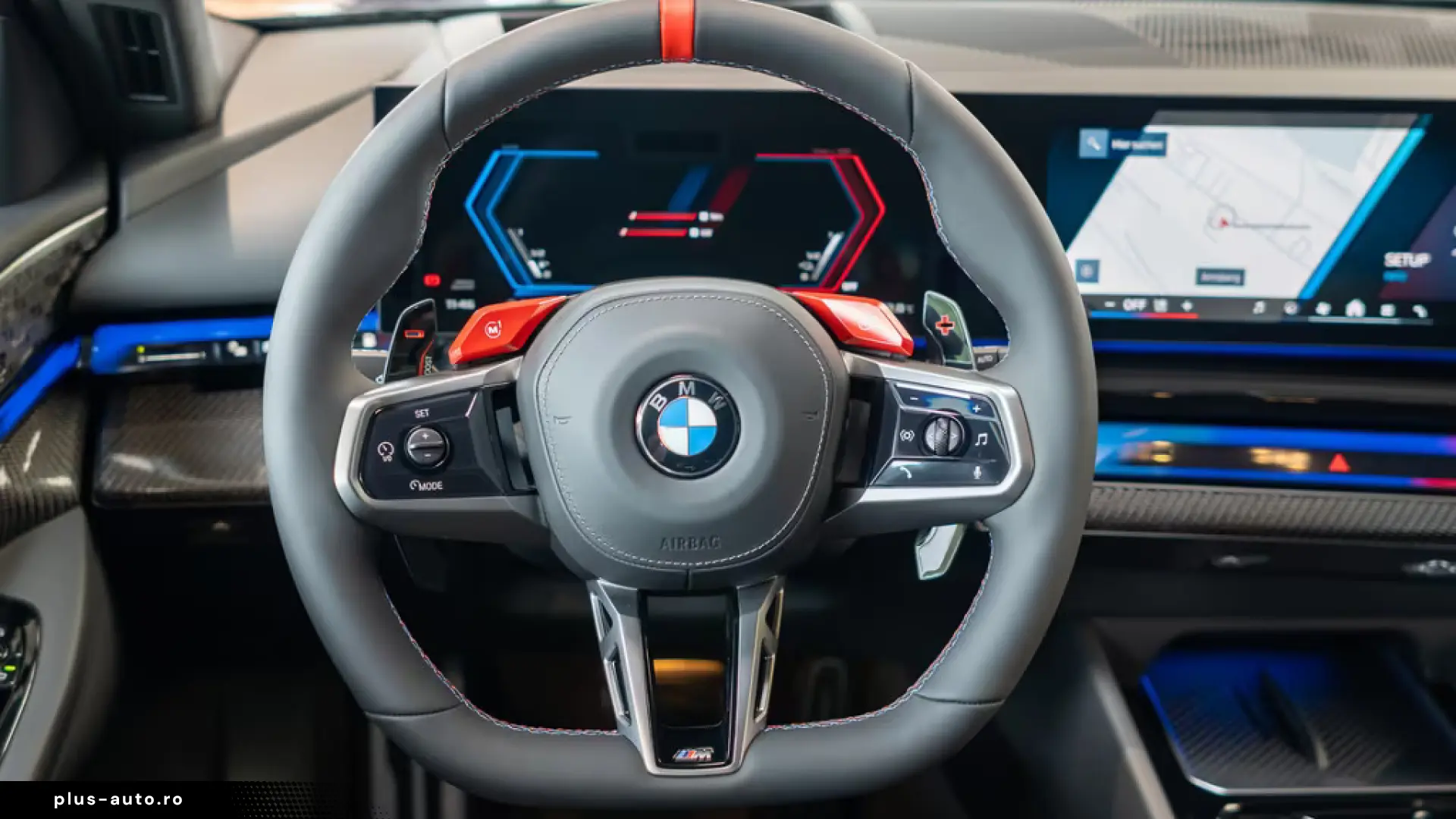 BMW M5 Touring 360  PANO LED
