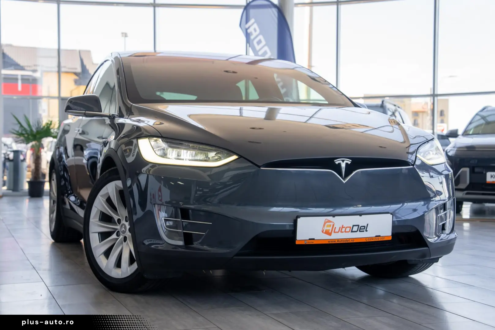 Tesla Model X Long Range