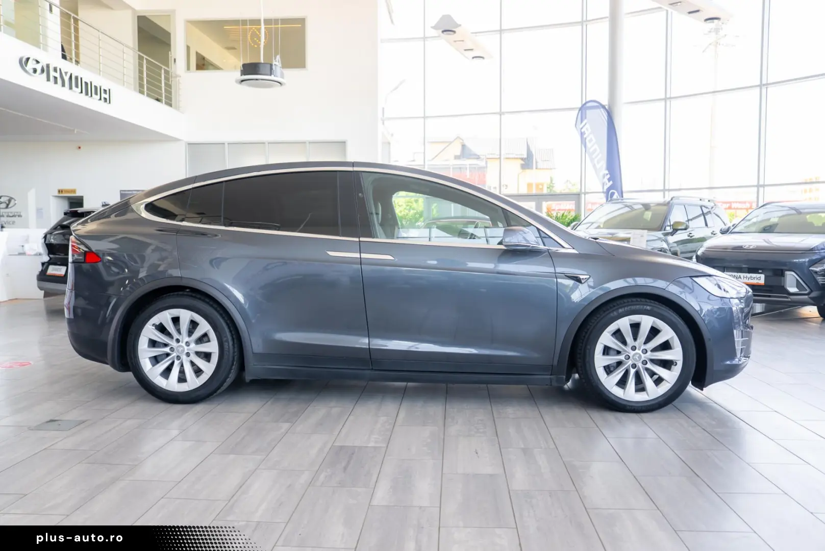 Tesla Model X Long Range