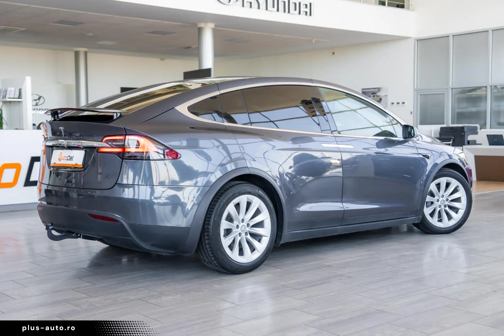 Tesla Model X Long Range