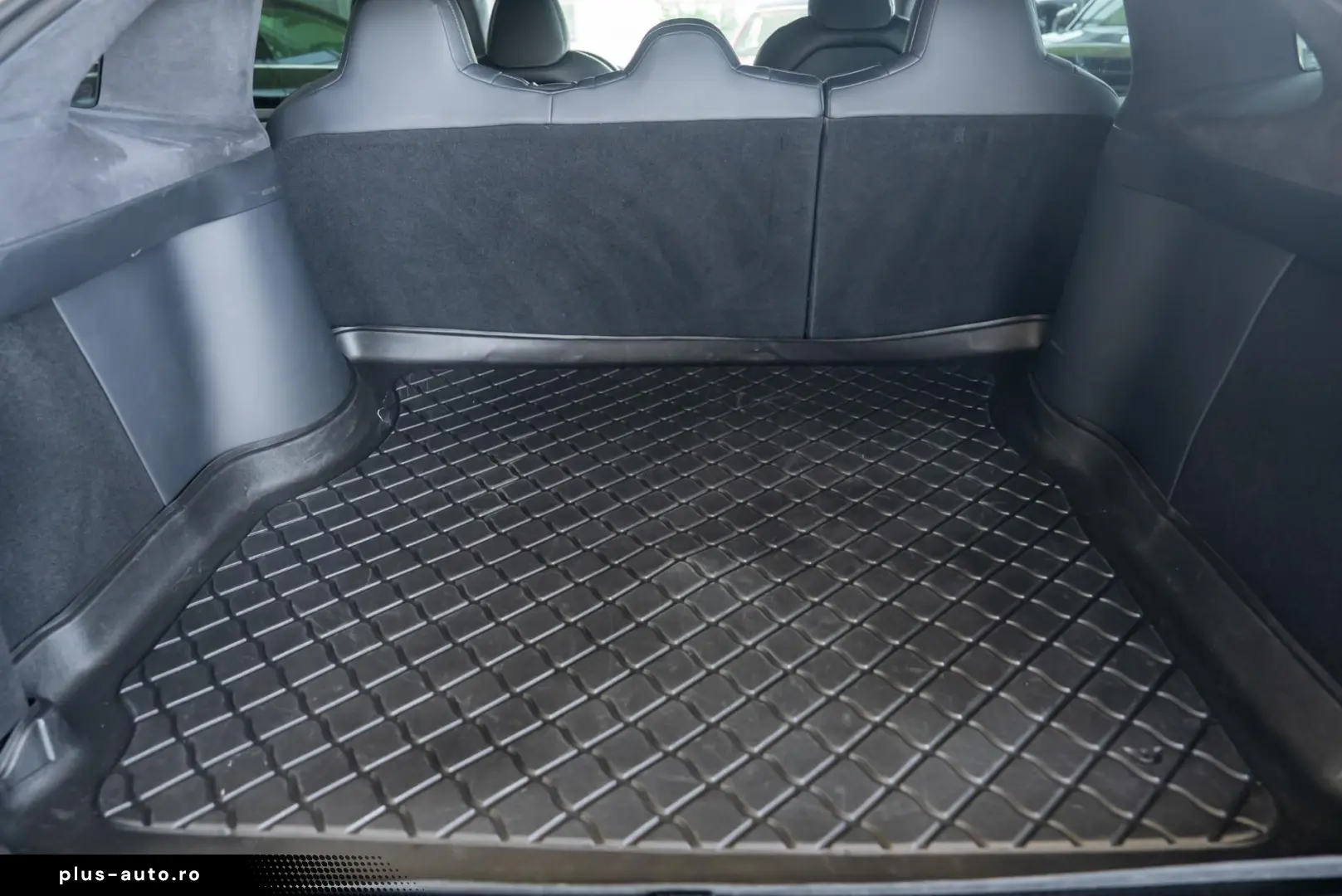Tesla Model X Long Range