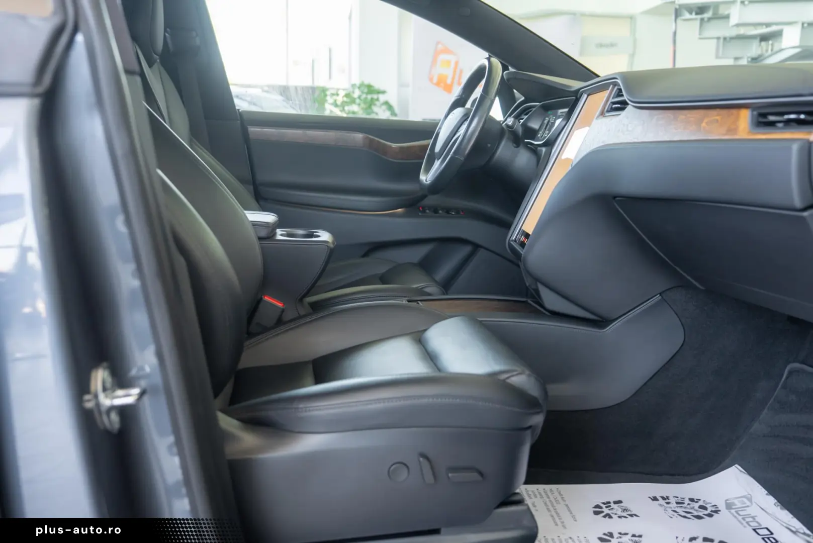 Tesla Model X Long Range